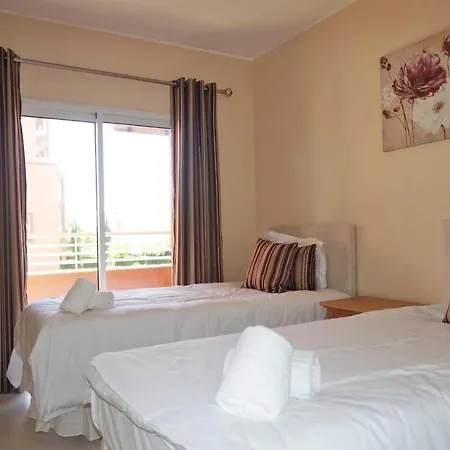Apartamento Fantastic With Pool Almost On The Sandy Beach! Portimão